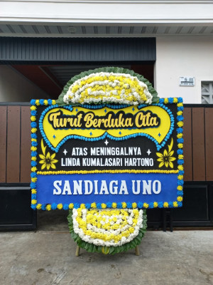 Papan Bunga Duka di Kei Besar Utara Barat
